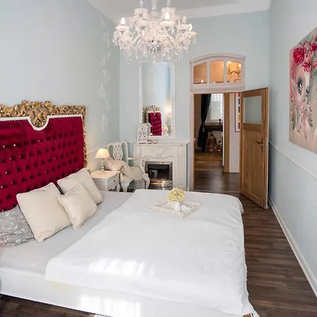 普伦茨劳贝格公寓 * 柏林